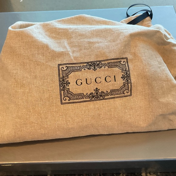GUCCI GG Supreme Belt Bag - Pristine - Picture 8 of 9